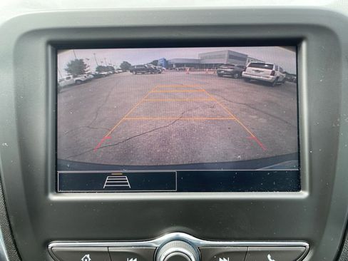 Used 2022 Chevrolet Equinox LT AWD/4WD image 9