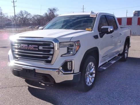 Used 2019 GMC Sierra 1500 SLT w/ SLT Premium Plus Package image 3