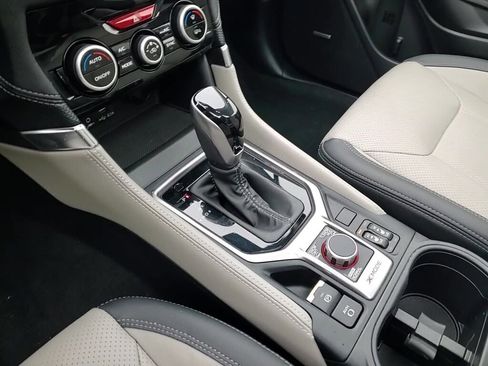 Certified 2024 Subaru Forester Limited image 25