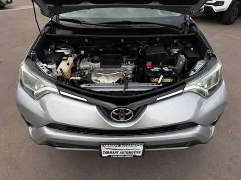 Used 2017 Toyota RAV4 XLE AWD/4WD image 36