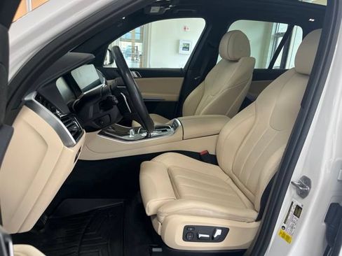 Used 2022 BMW X5 sDrive40i w/ Parking Assistance Package RWD image 8