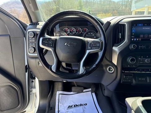 Used 2019 Chevrolet Silverado 1500 RST w/ All-Star Edition AWD/4WD image 17