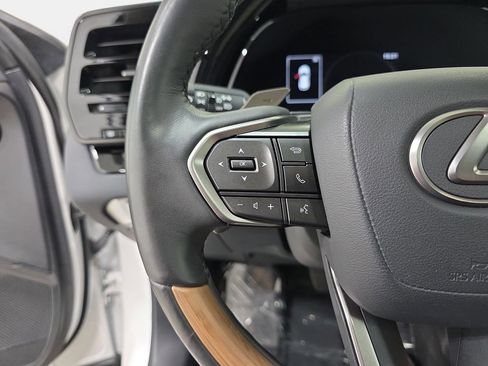 Used 2024 Lexus RX 350 Premium w/ Accessory Package (Z1) AWD/4WD image 17
