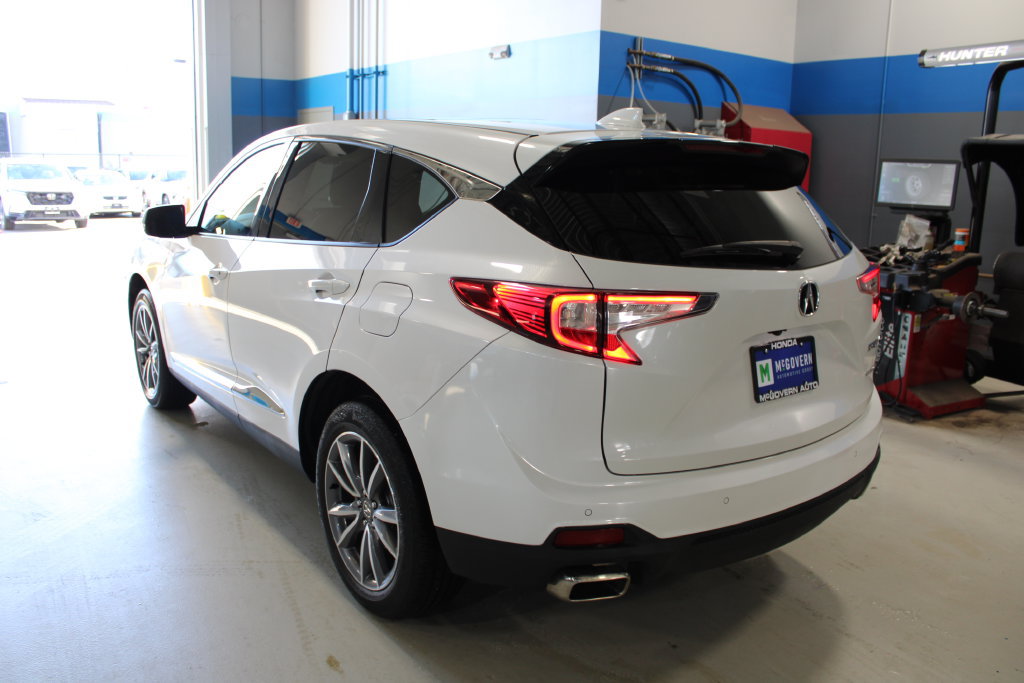 Used 2023 Acura RDX w/ Technology Package AWD/4WD image 28