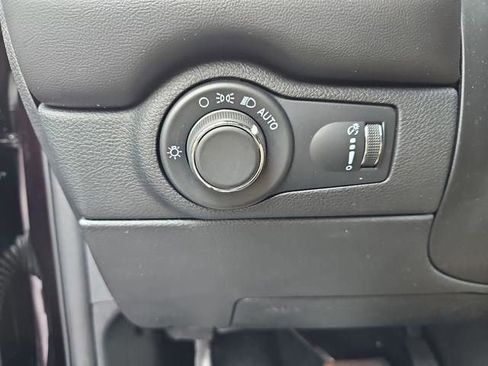 Used 2024 Dodge Durango GT image 42