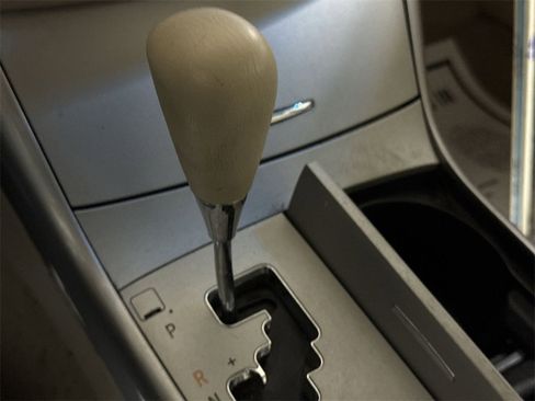 Used 2007 Toyota Avalon XL image 15