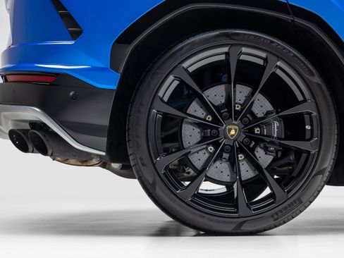 Used 2019 Lamborghini Urus image 20