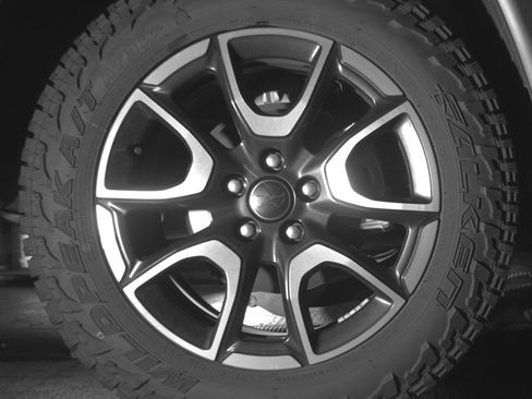 Used 2025 Jeep Compass Trailhawk image 15