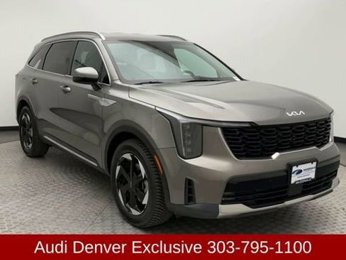 Used 2025 Kia Sorento EX image 8