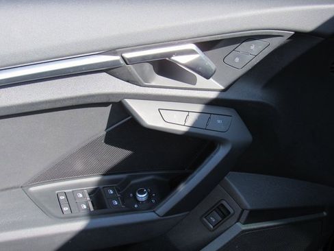 Used 2022 Audi A3 2.0T Premium image 11