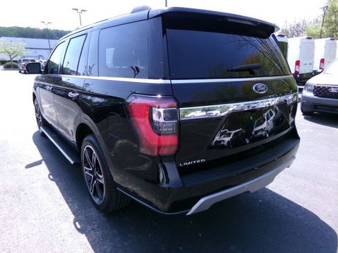 Used 2019 Ford Expedition Limited w/ Special Edition Package AWD/4WD image 7