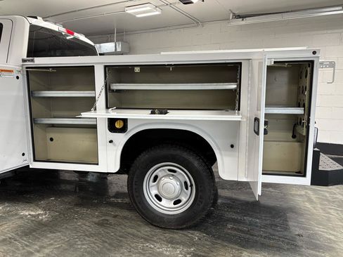 Used 2020 Ford F250 XL image 8