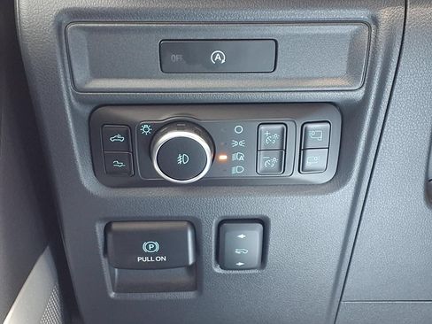 Used 2025 Ford F150 Raptor AWD/4WD image 24