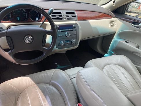 Used 2008 Buick Lucerne CXL w/ Driver Confidence Package FWD image 8
