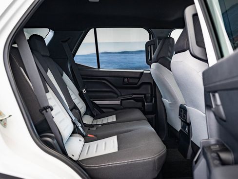 Used 2025 Toyota 4Runner TRD Sport image 37