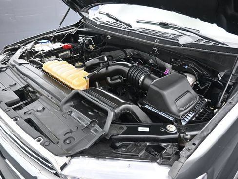 Used 2019 Ford F150 Lariat w/ Equipment Group 502A Luxury AWD/4WD image 50