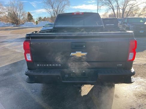 Used 2016 Chevrolet Silverado 1500 LTZ Z71 w/ LTZ Plus Package image 6