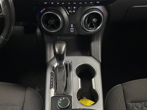 Used 2020 Chevrolet Blazer LT FWD image 18