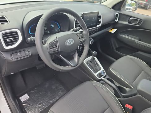 New 2026 Hyundai Venue SEL FWD image 15