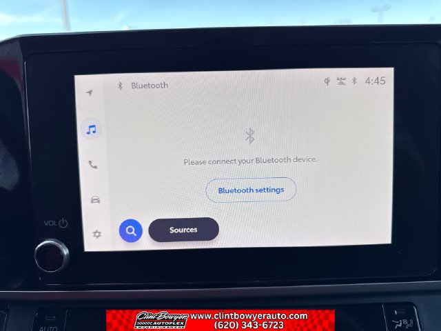 Used 2025 Toyota Camry LE FWD image 20