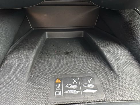 Certified 2024 Chevrolet Blazer LT w/ Convenience Package image 20