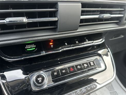 Used 2024 Lincoln Corsair Reserve w/ Equipment Group 201A image 20