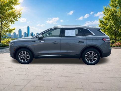 Certified 2023 Lincoln Nautilus AWD image 3