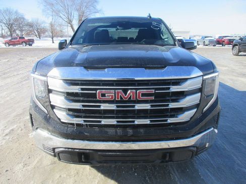 New 2026 GMC Sierra 1500 SLE AWD/4WD image 10