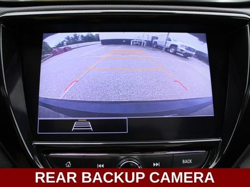 Used 2023 Chevrolet TrailBlazer RS w/ Sun and Liftgate Package FWD image 5