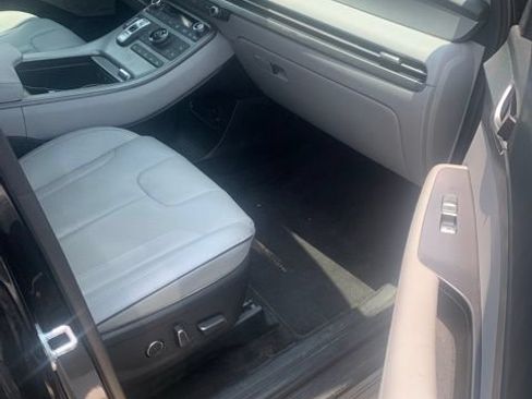 Used 2023 Hyundai Palisade SEL w/ Premium Package FWD image 31