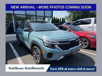 Used 2024 Kia Seltos S AWD/4WD video 1