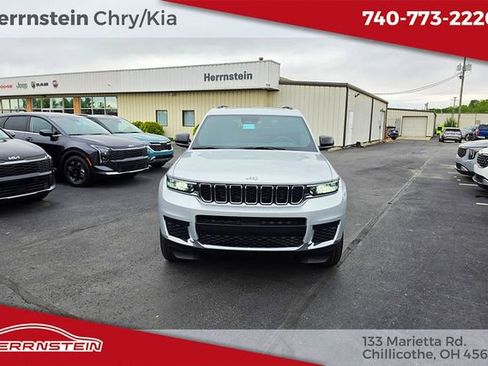 New 2026 Jeep Grand Cherokee L Laredo AWD/4WD image 2