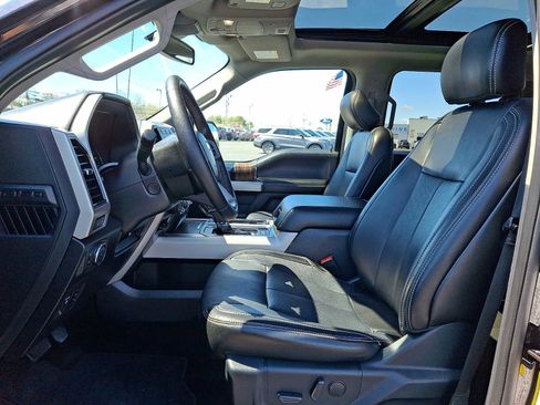 Certified 2019 Ford F150 Lariat w/ Equipment Group 502A Luxury image 14