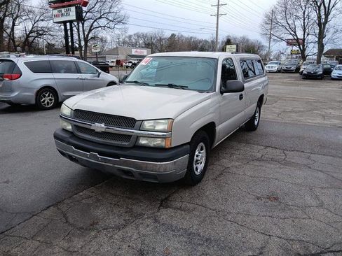 Used 2004 Chevrolet Silverado 1500 W/T image 1