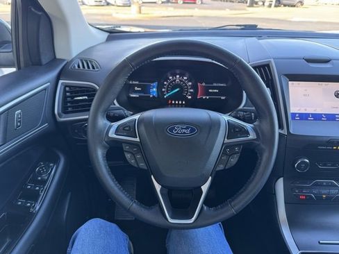 Certified 2019 Ford Edge SEL w/ Equipment Group 201A image 10