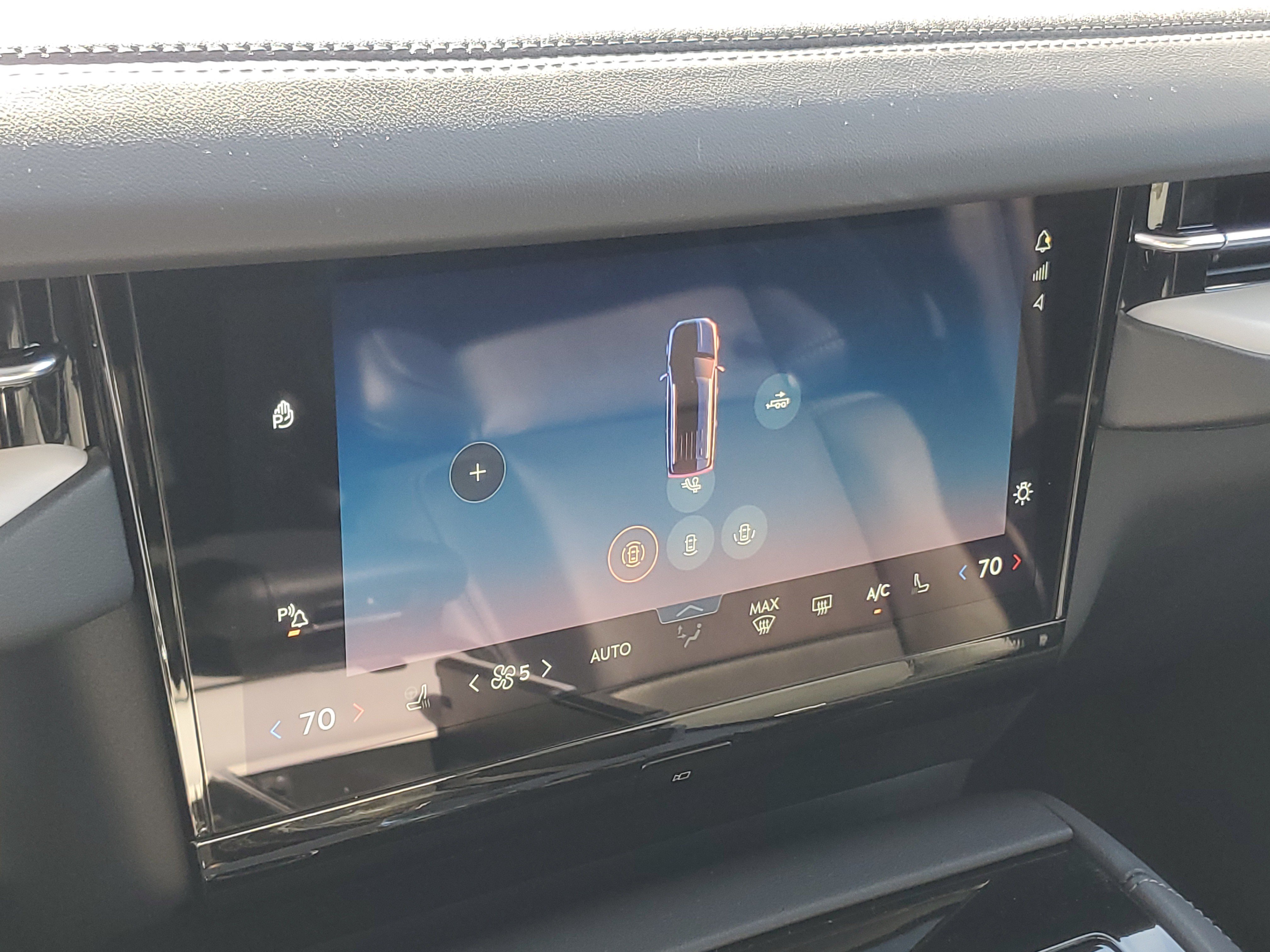New 2027 Lincoln Navigator Reserve AWD/4WD image 24