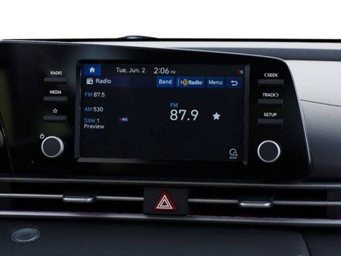 New 2026 Hyundai Elantra SEL Sport FWD image 12