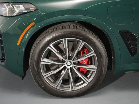 Used 2026 BMW X5 xDrive50e w/ M Sport Package AWD/4WD image 53