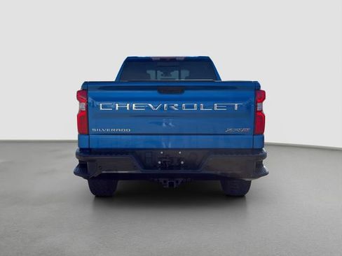 Used 2022 Chevrolet Silverado 1500 ZR2 image 5