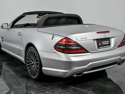 Used 2009 Mercedes-Benz SL 550 image 9