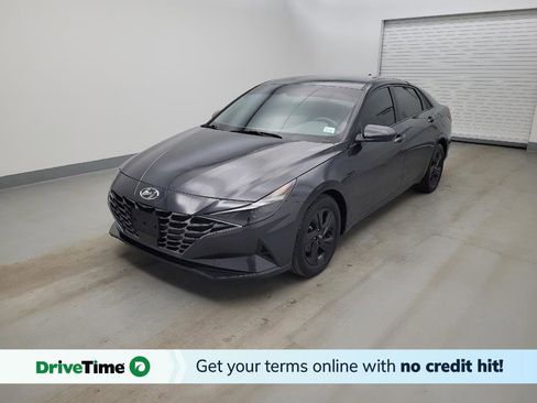 Used 2022 Hyundai Elantra SEL w/ Convenience Package image 1