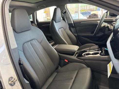 New 2026 Audi A6 Premium Plus AWD/4WD image 51