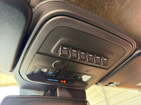 Used 2022 Ford Bronco Badlands image 27