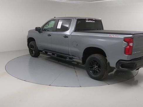 Used 2021 Chevrolet Silverado 1500 LT Trail Boss w/ Bed Protection Package AWD/4WD image 15