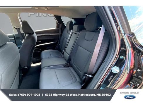 Used 2023 Hyundai Tucson SE FWD image 19