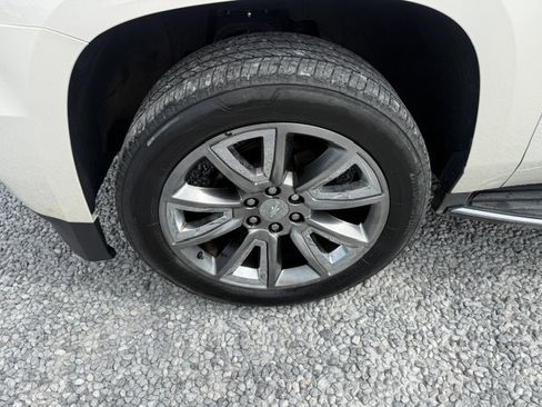 Used 2015 Chevrolet Tahoe LTZ RWD image 14