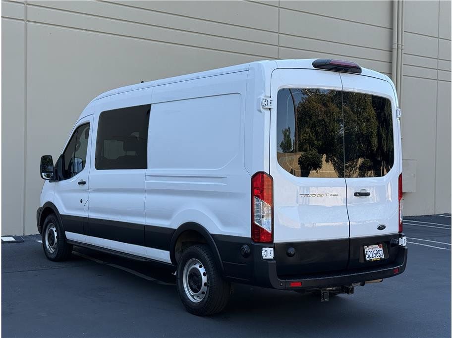 Used 2020 Ford Transit 250 Medium Roof RWD image 4