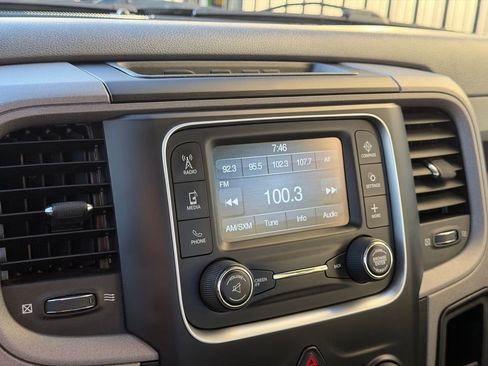 Used 2014 RAM 1500 Express image 14