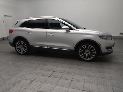 Used 2017 Lincoln MKX Reserve w/ Driver Assistance Package image 11