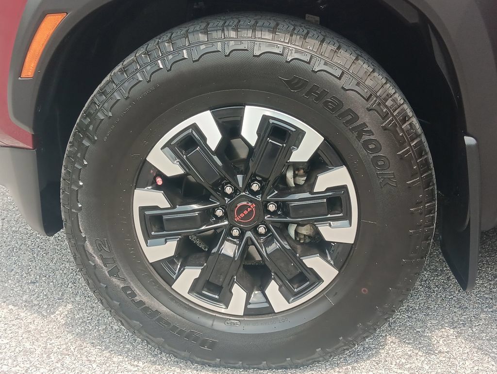 Certified 2024 Nissan Frontier Pro-X RWD image 27